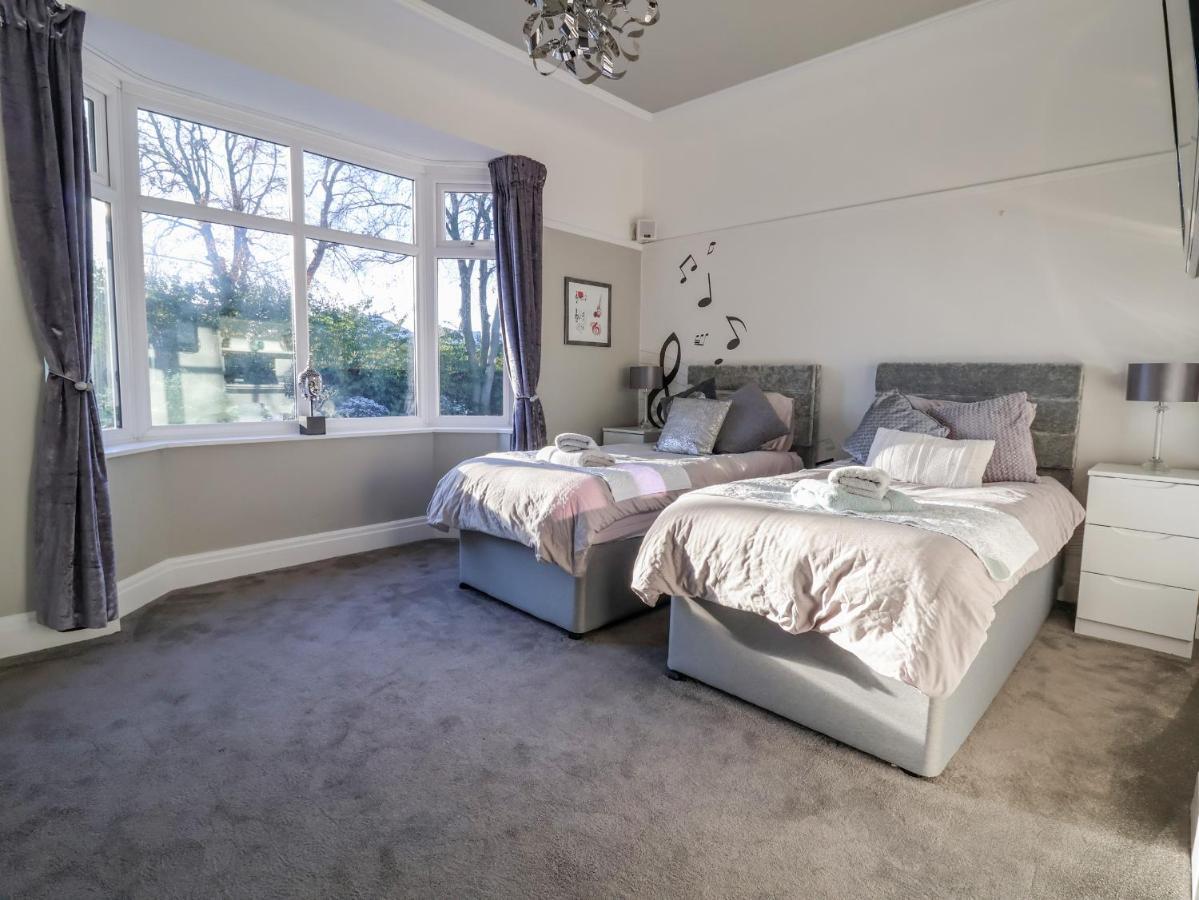Solway Villa Chester Ngoại thất bức ảnh